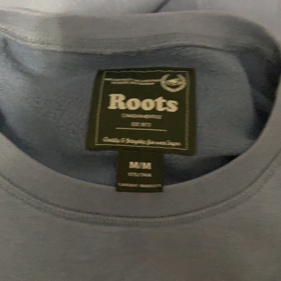 roots crewneck - Picture 3 of 3